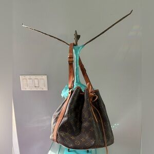 Louis Vuitton Brown Monogram Shoulder Bag with Vachetta Leather